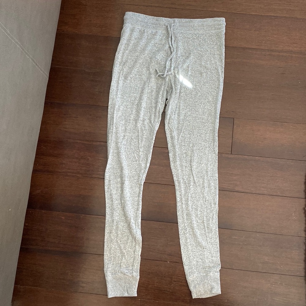 American Eagle gray joggers